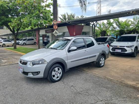 FIAT STRADA 1.6 MPI TREKKING CD 16V FLEX 3P MANUAL FIAT STRADA 1.6 MPI TREKKING CD 16V FLEX 3P MANUAL
